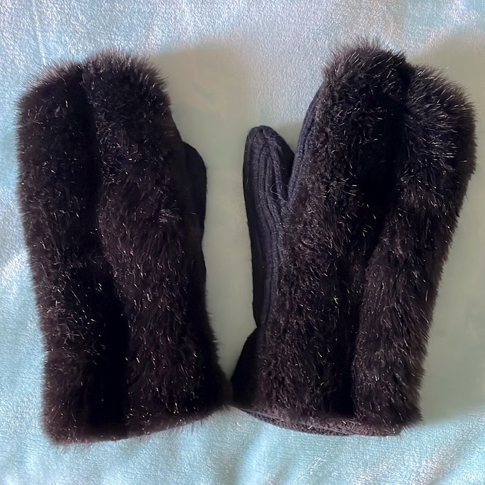 NWOT - Black Faux-Fur Mittens